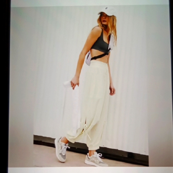 Free People Beach Balloon Boho Whimsical Relaxed Wide Womens Small - Picture 1 of 8